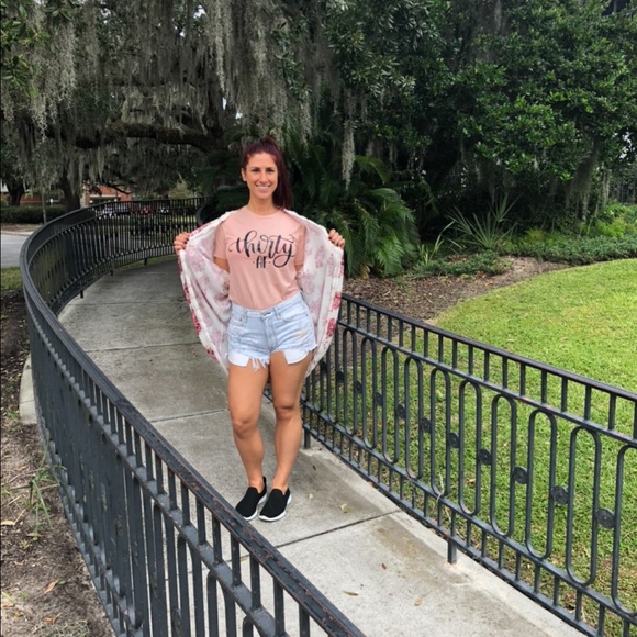 30 shirt - Picture 2 of 3